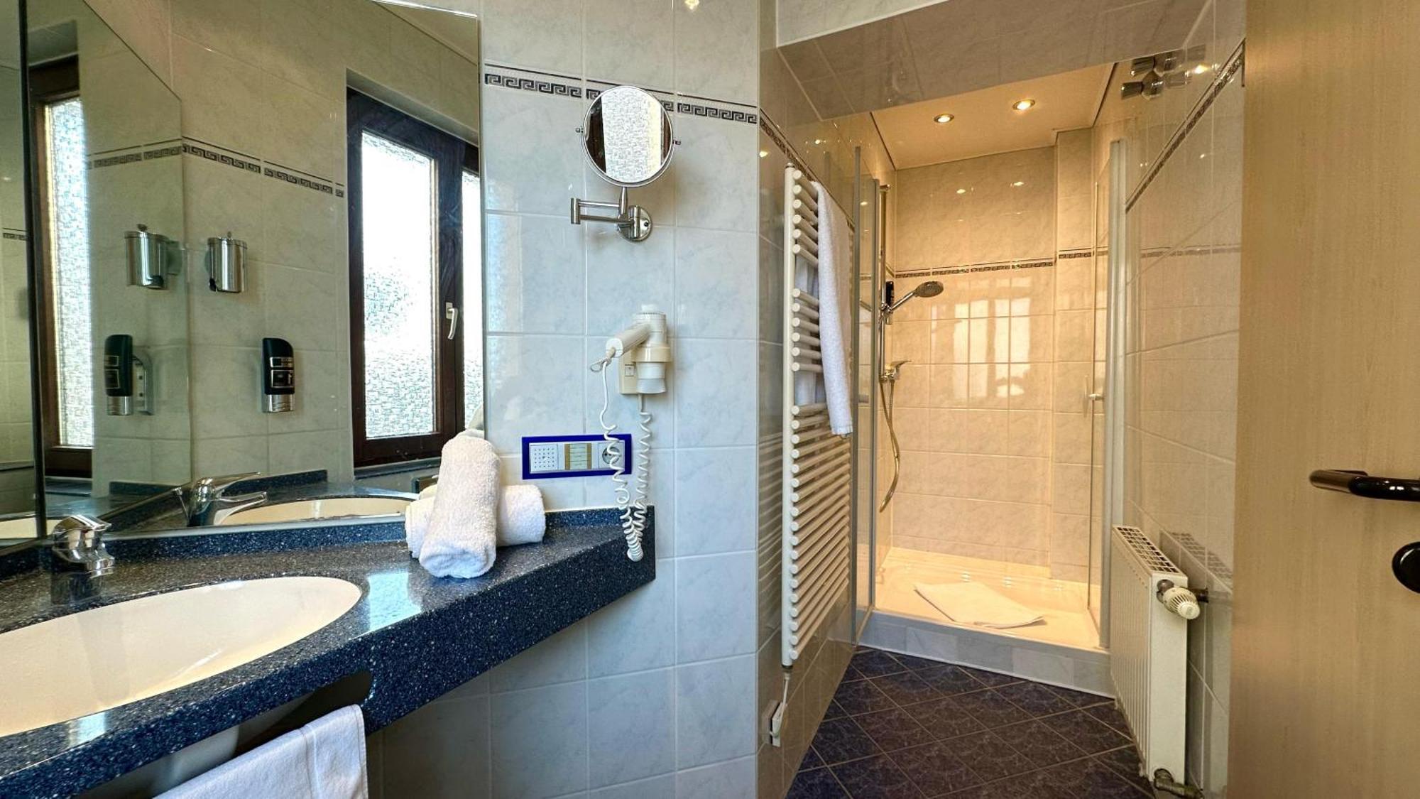 Ar Boutique Hotel Mannheim Bagian luar foto